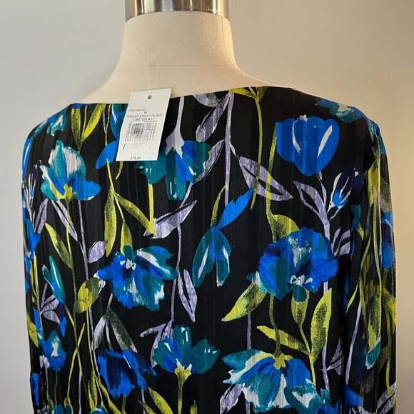 The Limited Women's Winter Stem Floral Blouse - Size Medium - NWT $79 - Picture 4 of 5